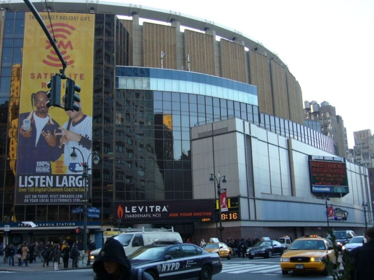 Madison Square Garden - Far Out Magazine
