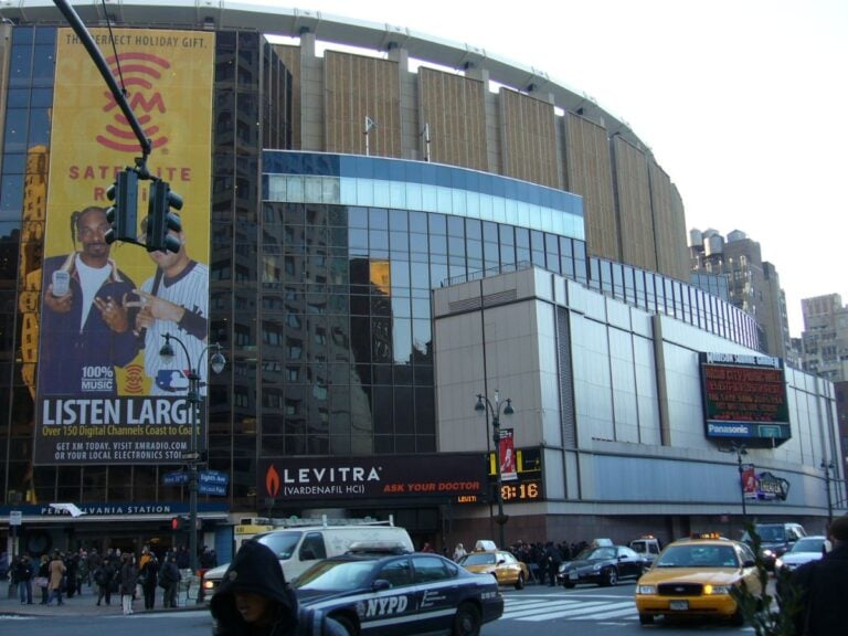 Madison Square Garden - Far Out Magazine